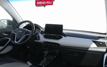Chevrolet Captiva, 2022 год, 2 030 000 рублей, 13 фотография