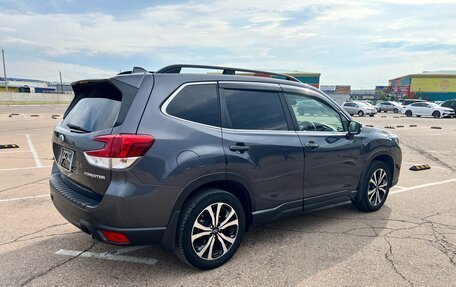 Subaru Forester, 2019 год, 2 950 000 рублей, 4 фотография