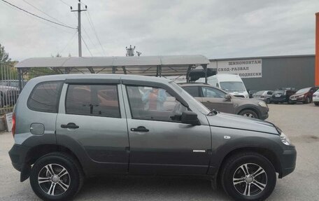 Chevrolet Niva I рестайлинг, 2012 год, 515 000 рублей, 2 фотография