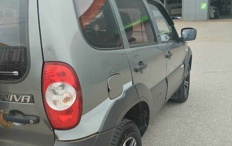 Chevrolet Niva I рестайлинг, 2012 год, 515 000 рублей, 3 фотография