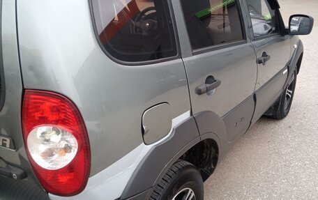 Chevrolet Niva I рестайлинг, 2012 год, 515 000 рублей, 22 фотография