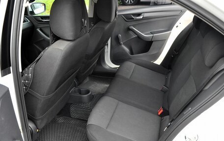 Skoda Rapid I, 2017 год, 750 000 рублей, 11 фотография