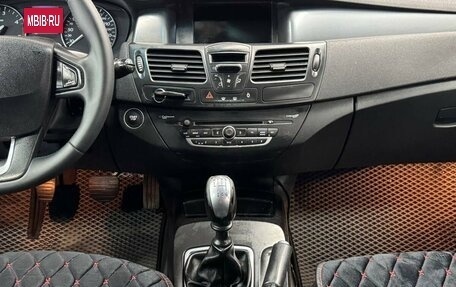 Renault Laguna III рестайлинг, 2009 год, 648 000 рублей, 11 фотография