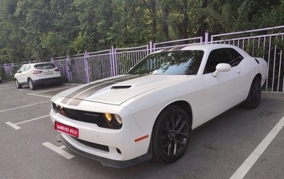 Dodge Challenger III рестайлинг 2, 2019 год, 4 100 000 рублей, 1 фотография