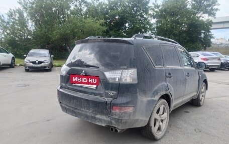 Mitsubishi Outlander III рестайлинг 3, 2007 год, 520 000 рублей, 5 фотография