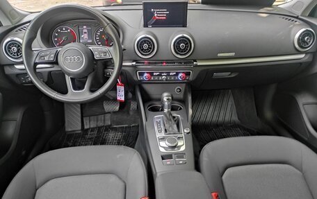 Audi A3, 2016 год, 2 490 000 рублей, 3 фотография