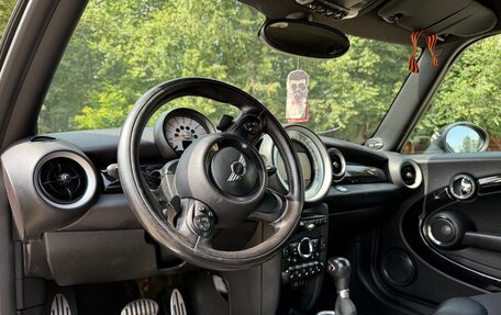 MINI Hatch, 2010 год, 1 650 000 рублей, 15 фотография