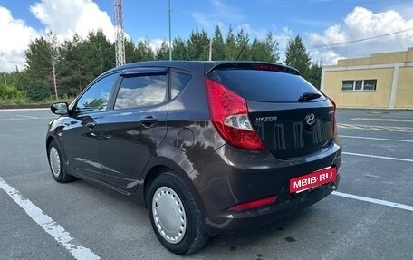Hyundai Solaris II рестайлинг, 2015 год, 1 090 000 рублей, 7 фотография