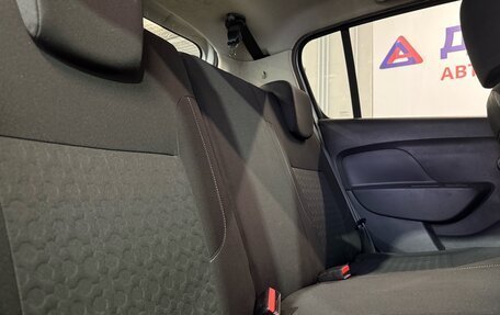Renault Sandero II рестайлинг, 2017 год, 873 000 рублей, 16 фотография
