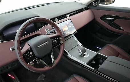 Land Rover Range Rover Evoque II, 2025 год, 6 850 000 рублей, 15 фотография