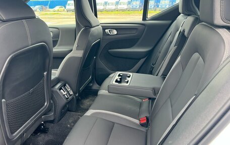 Volvo XC40 I, 2024 год, 4 500 000 рублей, 9 фотография