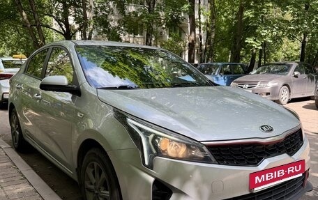 KIA Rio IV, 2020 год, 1 700 000 рублей, 3 фотография