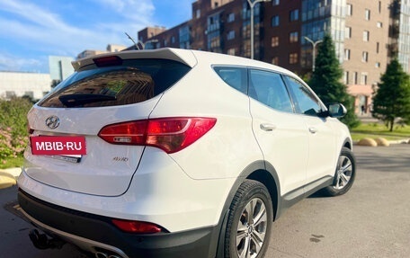 Hyundai Santa Fe III рестайлинг, 2015 год, 1 900 000 рублей, 2 фотография