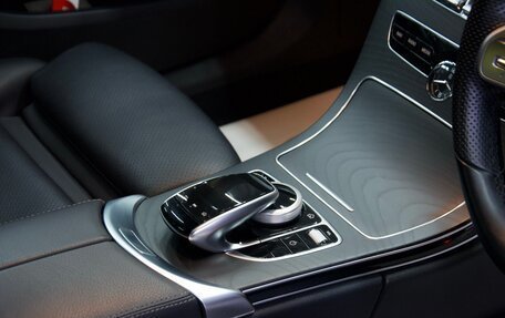 Mercedes-Benz C-Класс, 2019 год, 2 150 000 рублей, 11 фотография