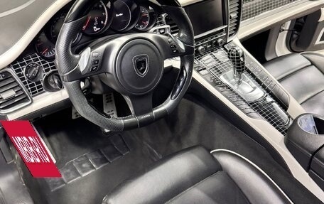 Porsche Panamera II рестайлинг, 2010 год, 3 050 000 рублей, 29 фотография