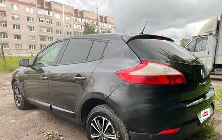 Renault Megane III, 2012 год, 380 000 рублей, 2 фотография