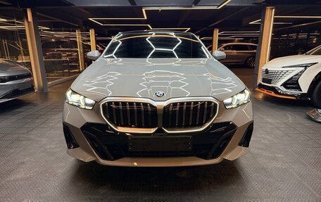 BMW 5 серия, 2024 год, 9 000 000 рублей, 2 фотография
