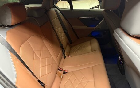 BMW 5 серия, 2024 год, 9 000 000 рублей, 27 фотография