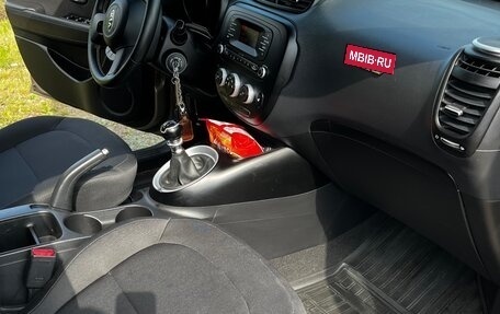 KIA Soul II рестайлинг, 2014 год, 1 250 000 рублей, 14 фотография