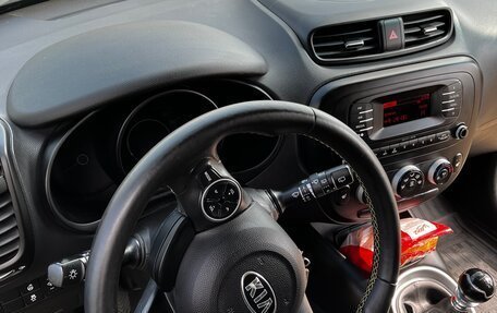 KIA Soul II рестайлинг, 2014 год, 1 250 000 рублей, 16 фотография