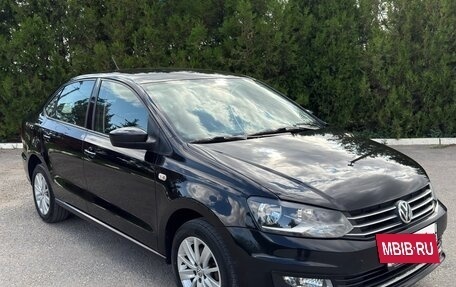 Volkswagen Polo VI (EU Market), 2015 год, 965 000 рублей, 3 фотография
