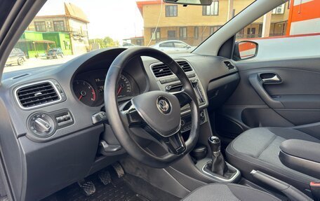 Volkswagen Polo VI (EU Market), 2015 год, 965 000 рублей, 24 фотография