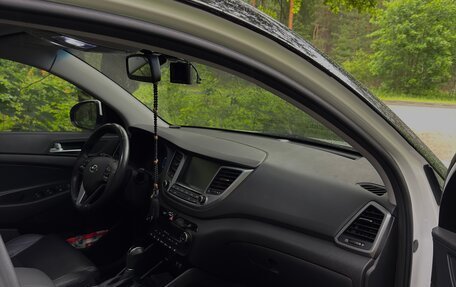 Hyundai Tucson III, 2017 год, 2 350 000 рублей, 9 фотография