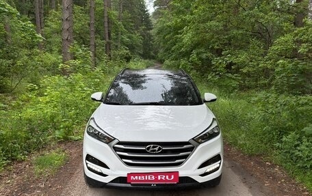 Hyundai Tucson III, 2017 год, 2 350 000 рублей, 2 фотография