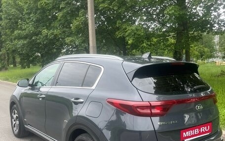 KIA Sportage IV рестайлинг, 2020 год, 2 650 000 рублей, 2 фотография