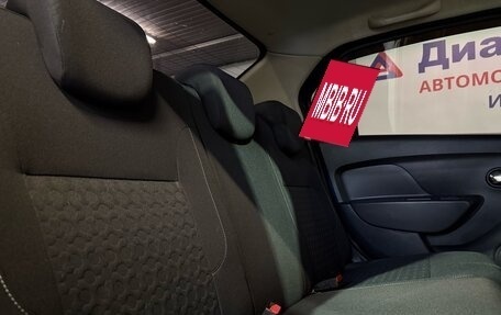 Renault Logan II, 2014 год, 569 000 рублей, 18 фотография