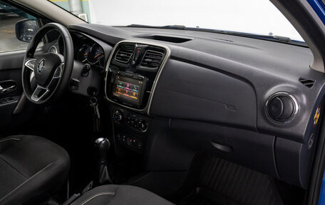 Renault Logan II, 2019 год, 979 000 рублей, 17 фотография