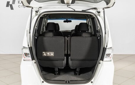 Honda Freed I, 2013 год, 1 200 000 рублей, 10 фотография
