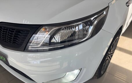 KIA Rio III рестайлинг, 2013 год, 735 000 рублей, 12 фотография