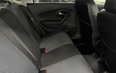 Volkswagen Polo VI (EU Market), 2012 год, 640 000 рублей, 15 фотография