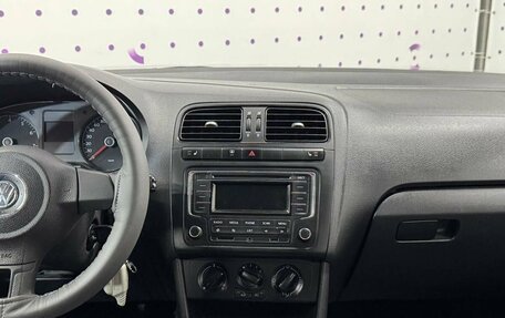 Volkswagen Polo VI (EU Market), 2012 год, 640 000 рублей, 13 фотография