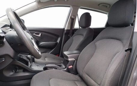 Hyundai ix35 I рестайлинг, 2011 год, 1 039 000 рублей, 10 фотография