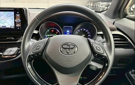 Toyota C-HR I рестайлинг, 2019 год, 2 200 055 рублей, 6 фотография