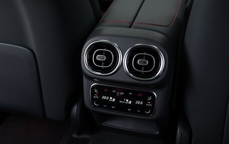 Mercedes-Benz GLC AMG, 2024 год, 12 290 000 рублей, 28 фотография
