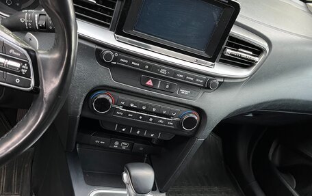 KIA cee'd III, 2019 год, 1 500 000 рублей, 10 фотография