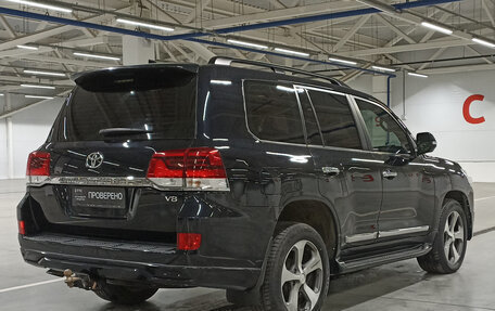Toyota Land Cruiser 200, 2015 год, 5 350 000 рублей, 6 фотография