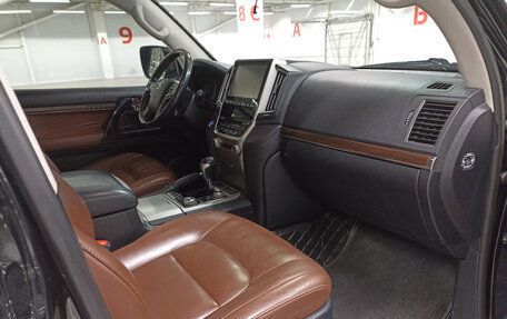 Toyota Land Cruiser 200, 2015 год, 5 350 000 рублей, 13 фотография