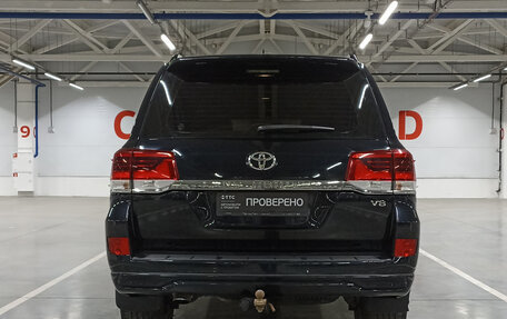 Toyota Land Cruiser 200, 2015 год, 5 350 000 рублей, 7 фотография