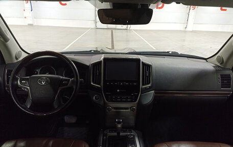 Toyota Land Cruiser 200, 2015 год, 5 350 000 рублей, 17 фотография
