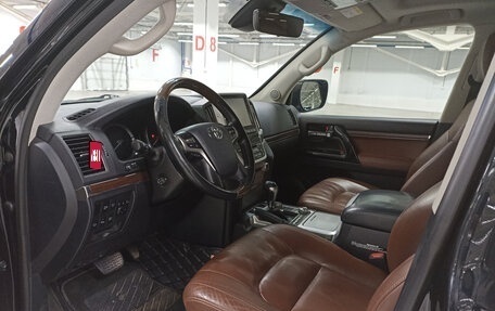 Toyota Land Cruiser 200, 2015 год, 5 350 000 рублей, 20 фотография