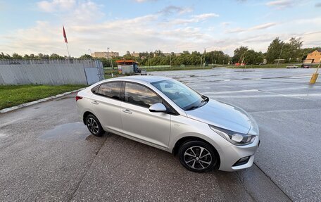 Hyundai Solaris II рестайлинг, 2018 год, 1 250 000 рублей, 4 фотография