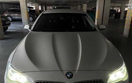 BMW 5 серия, 2013 год, 1 550 000 рублей, 2 фотография