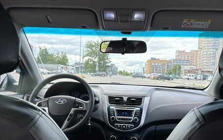Hyundai Solaris II рестайлинг, 2016 год, 860 000 рублей, 25 фотография