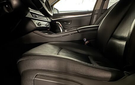 BMW 5 серия, 2013 год, 1 550 000 рублей, 11 фотография