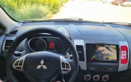 Mitsubishi Outlander III рестайлинг 3, 2008 год, 1 110 000 рублей, 12 фотография
