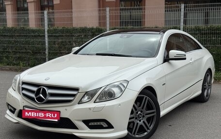 Mercedes-Benz E-Класс, 2011 год, 1 299 000 рублей, 5 фотография